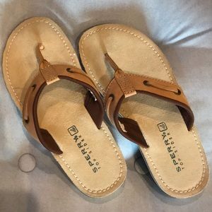 Men’s 8M SPERRY top sider suede boat flip flops☀️